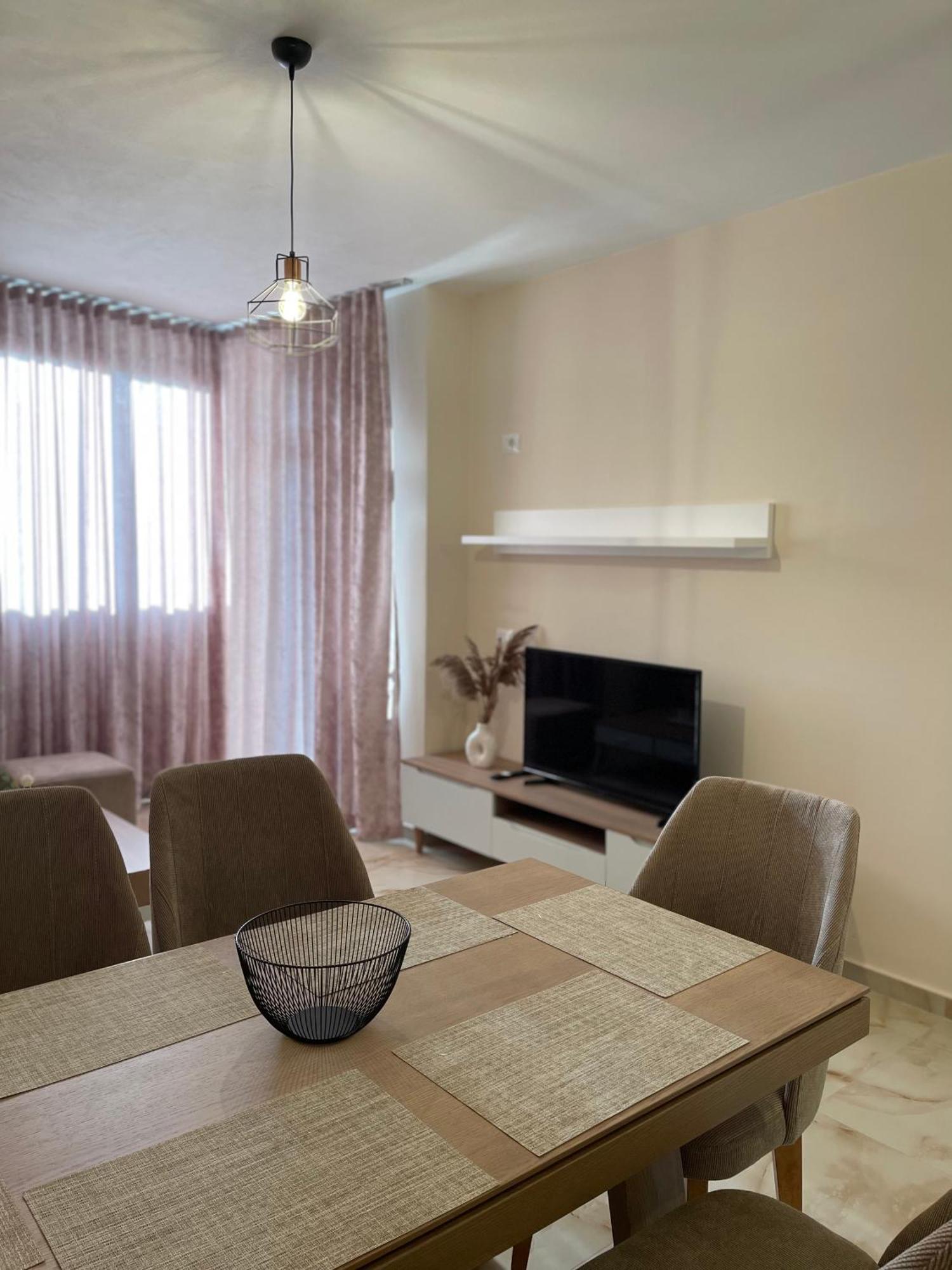 Odore Di Mare Apartments Саранда Екстер'єр фото
