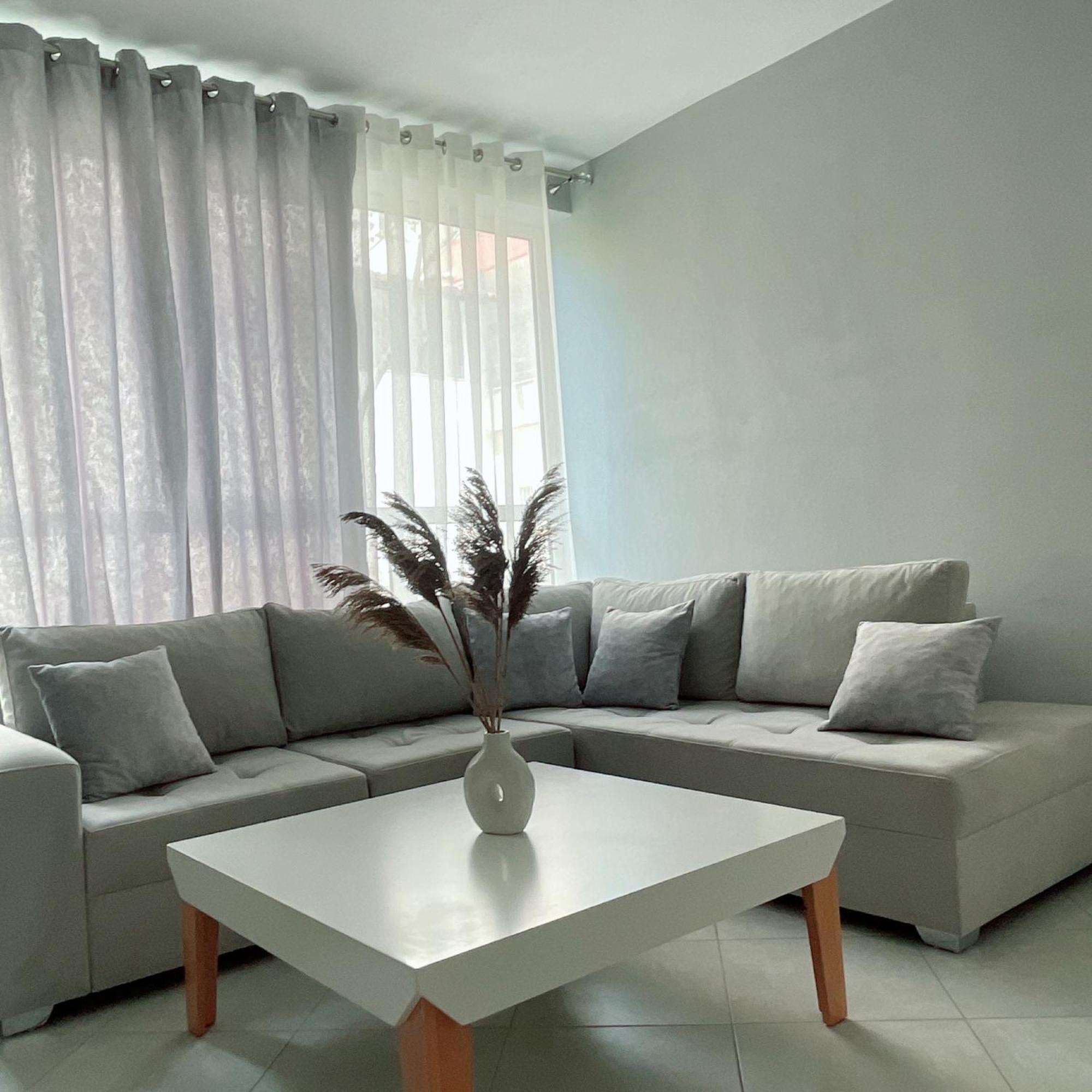 Odore Di Mare Apartments Саранда Екстер'єр фото
