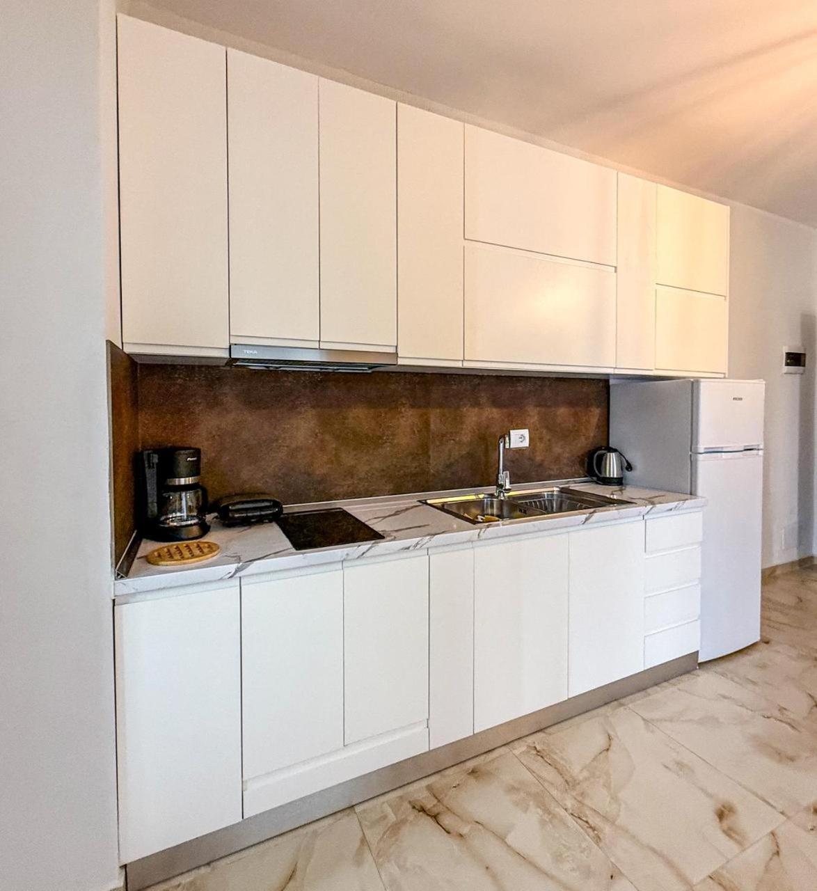 Odore Di Mare Apartments Саранда Екстер'єр фото